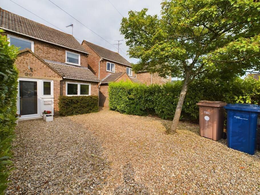 Stylish Cotswold Parking Peaceful Garden Winchcombe Exterior photo